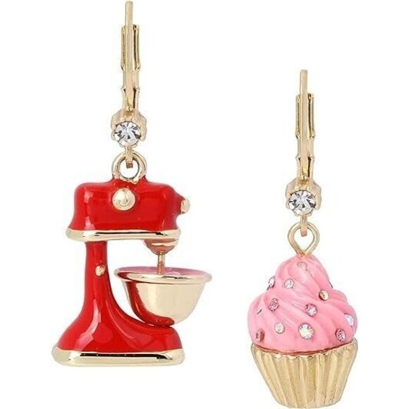 New Betsey Johnson Gold Tone Mixer & Cupcake Mismatch Drop Earrings - Picture 2 of 6